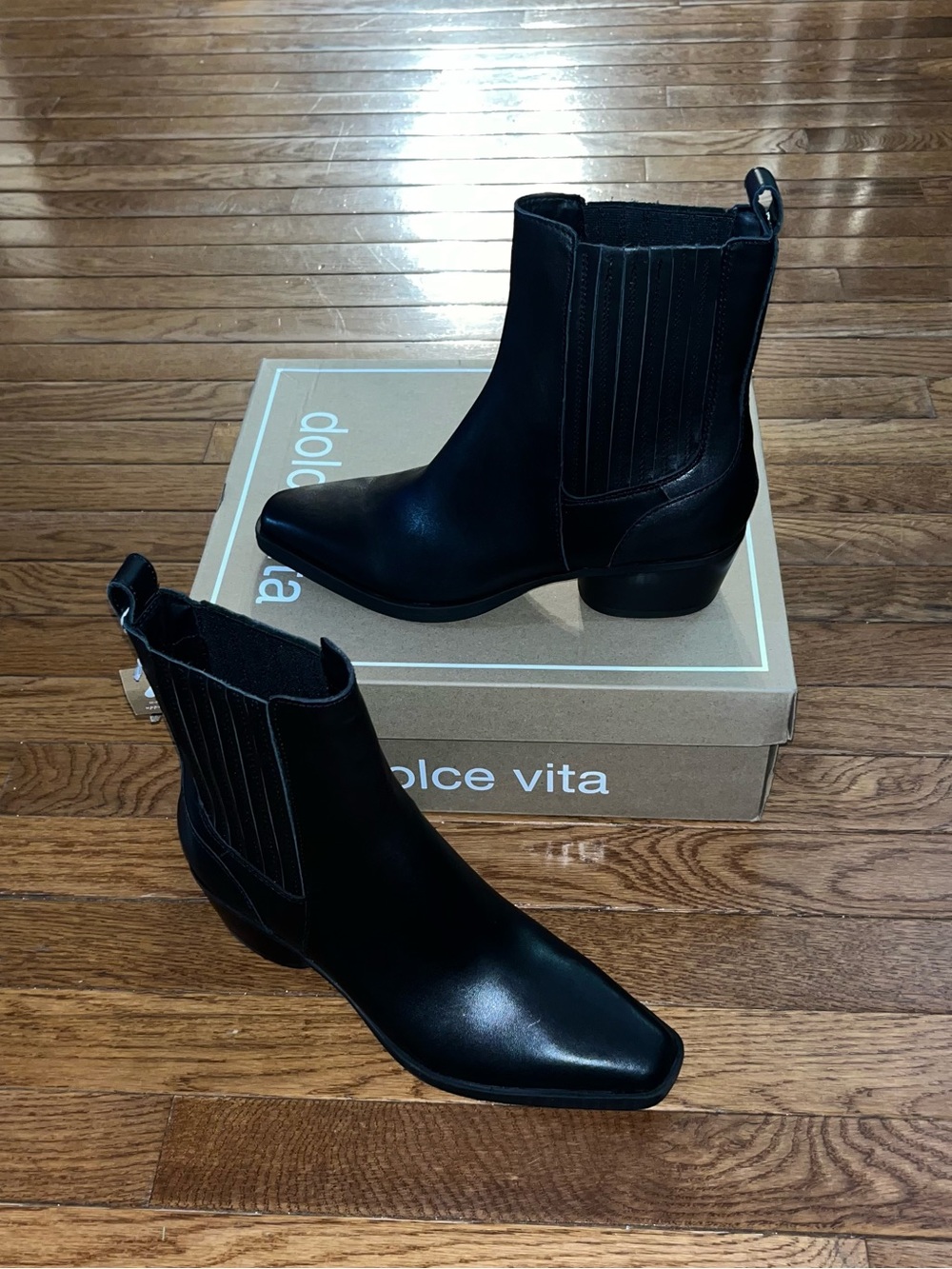 Dolce Vita Faint H20 Waterproof Chelsea Boot Dark Black Leather H20 Women’s 8.5 - Picture 2 of 13
